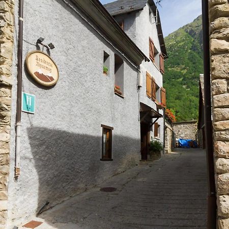 Hostal Aiguamog Salardú Esterno foto