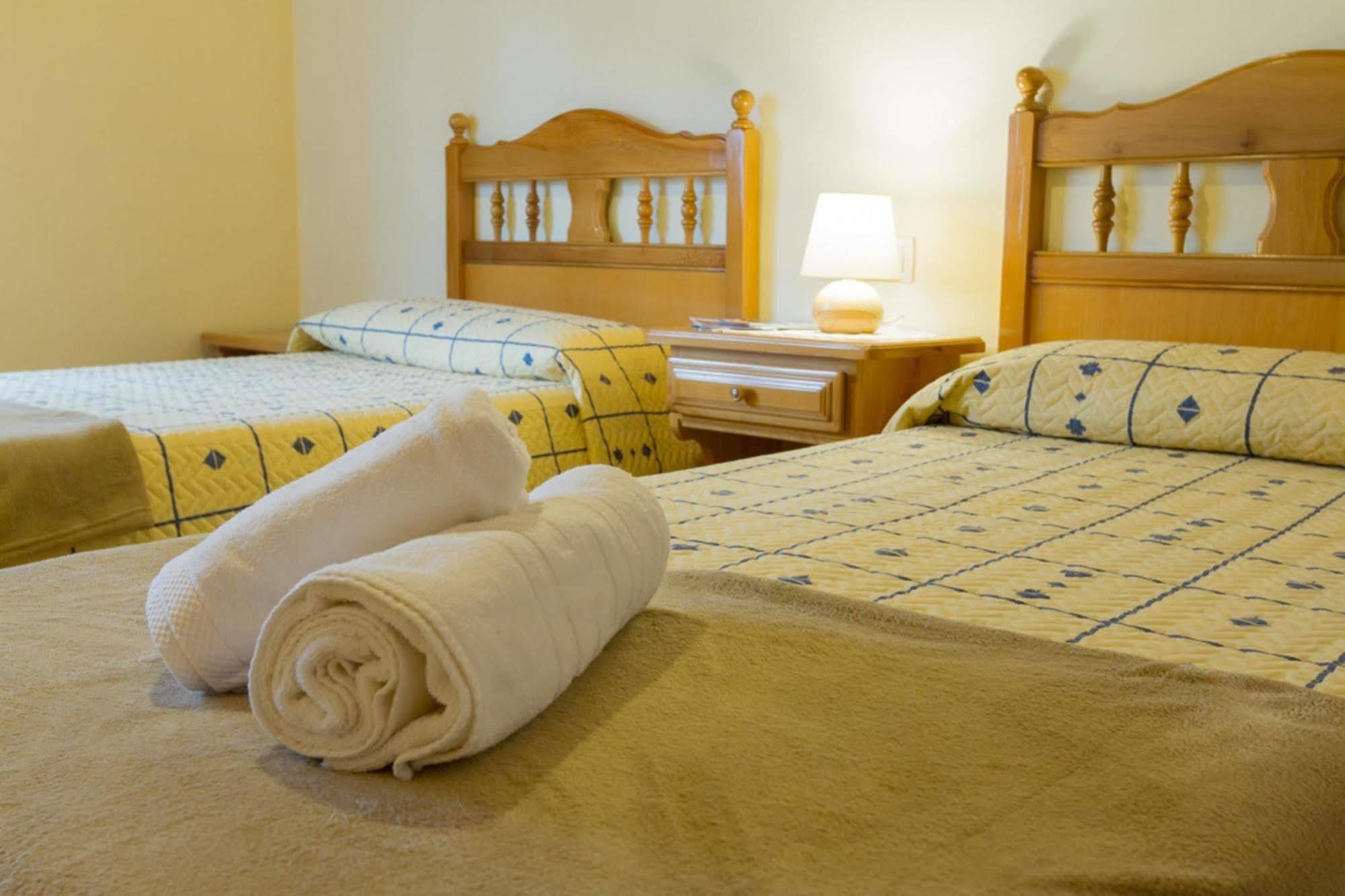 Hostal Aiguamog Salardú Esterno foto