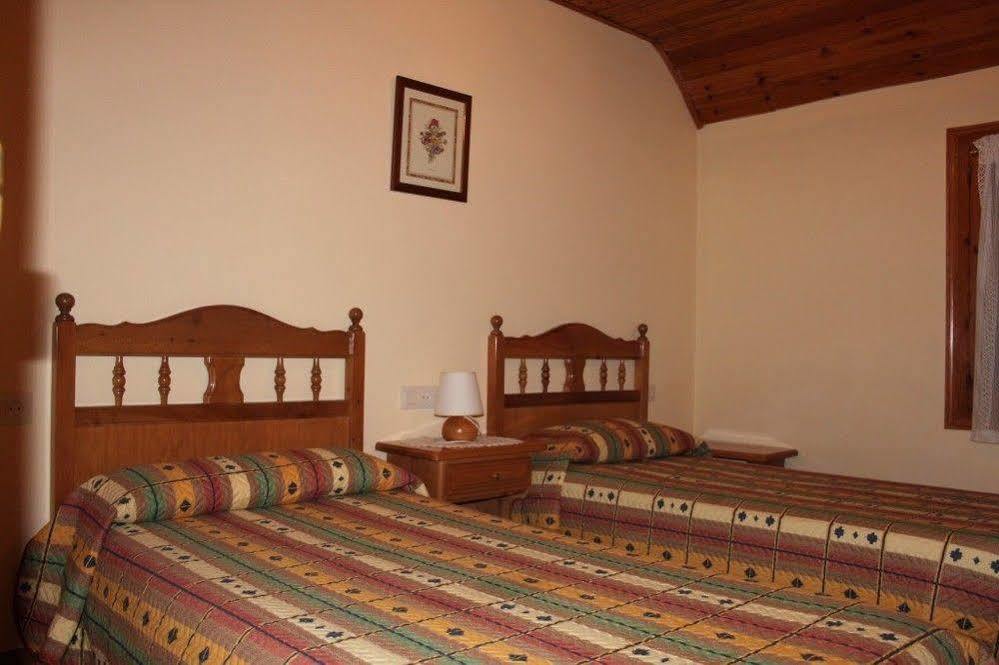 Hostal Aiguamog Salardú Esterno foto